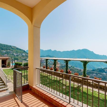 Appartamento Anna In Villa Laura Scala Exteriör bild